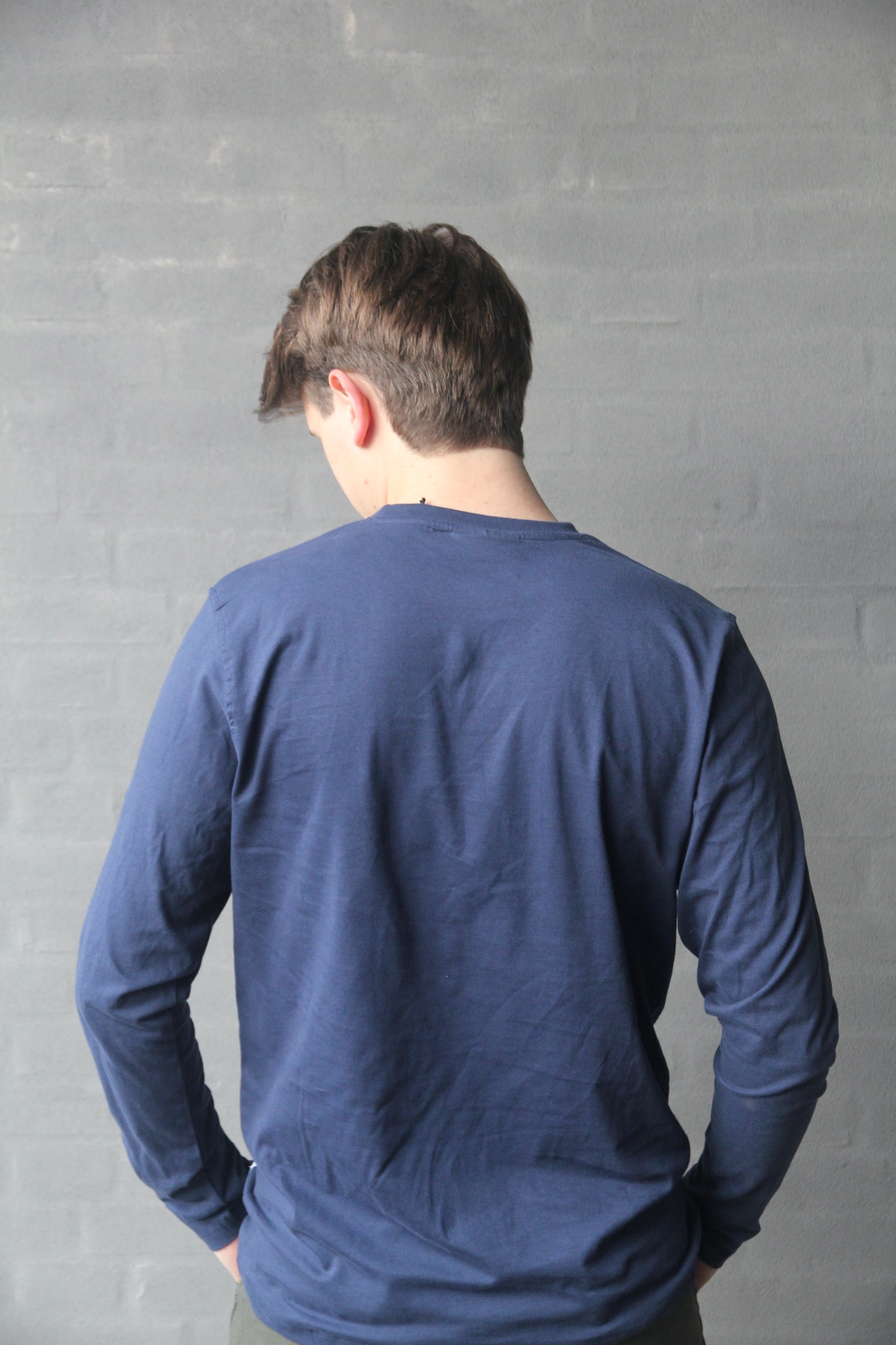 CLASSIC LONG SLEEVE T-SHIRT