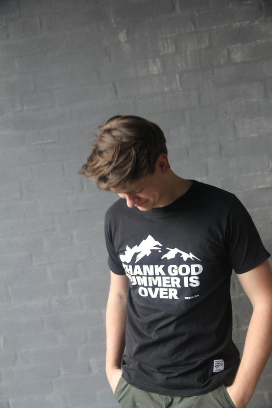 medium NEW MOUNTAIN T-SHIRT
