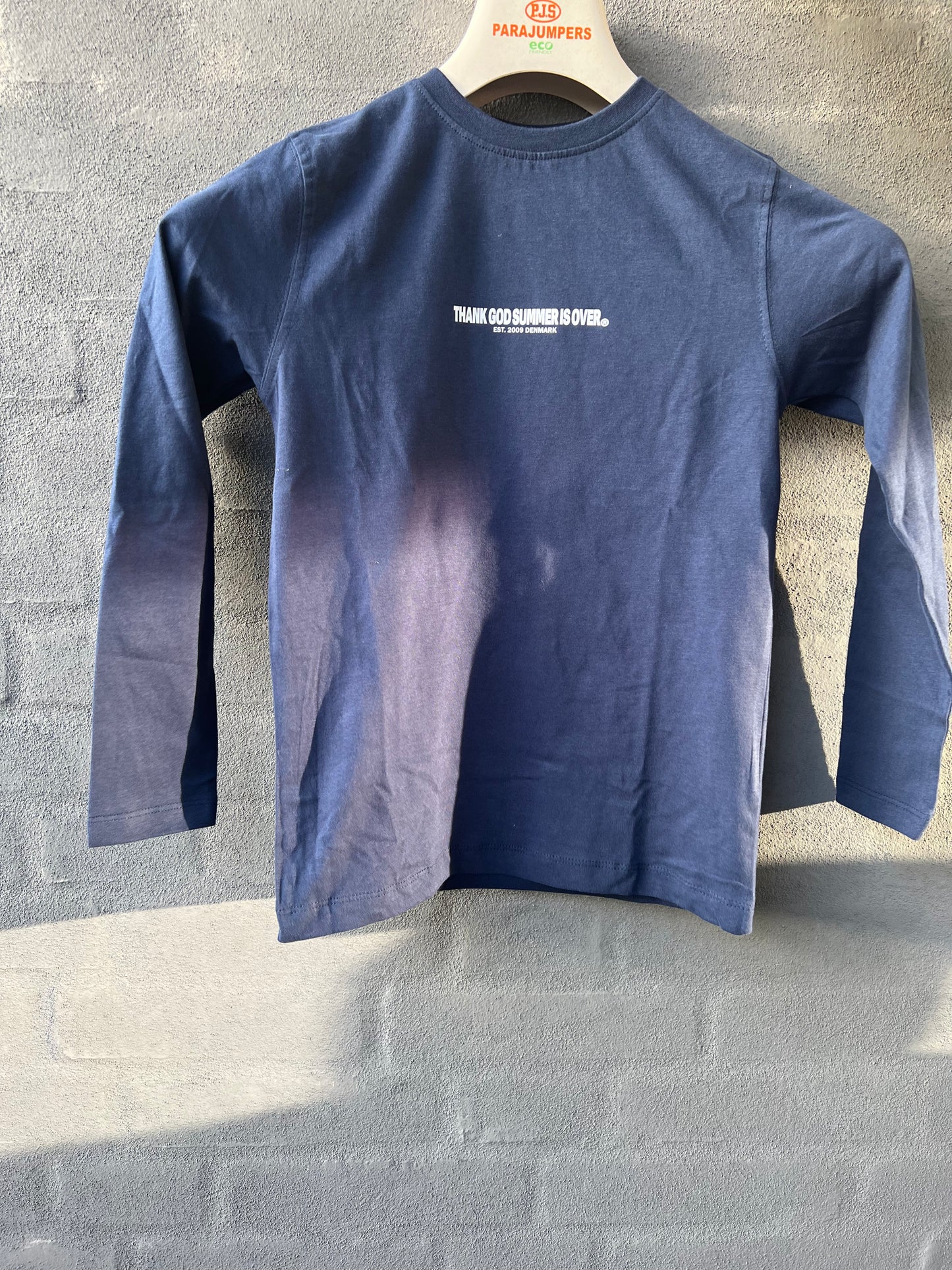 KIDS SIMPLE LONGSLEEVED T-SHIRT