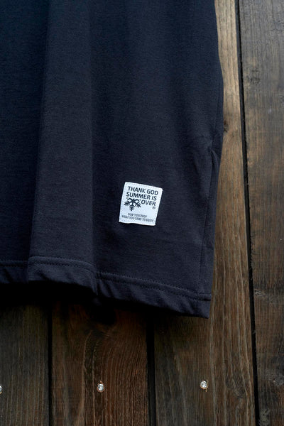 Thank God Summer is Over ECO t-shirt New Mountain - Black